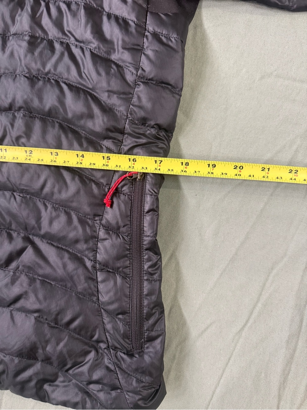 Women's The North Face 800 Pro Lightweight Puffer Jacket Black S Flaw - Picture 8 of 8